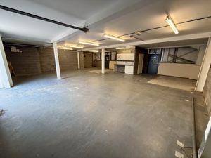 Photo 11- click for photo gallery